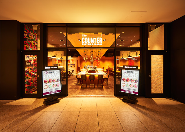 THE COUNTER 店内